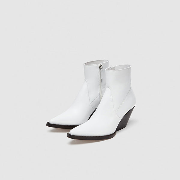 Chelsea-style Boots